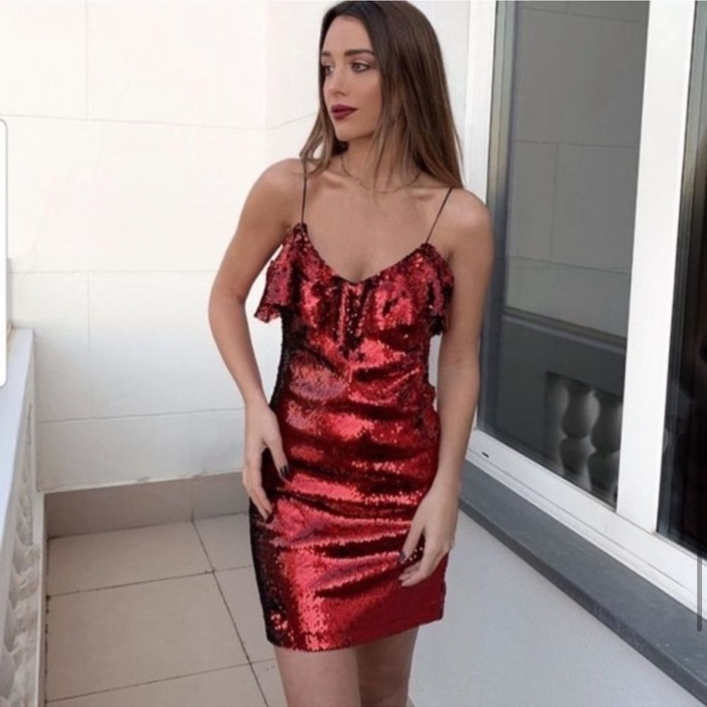 𝅺nwt red ruffle Zara sequin dress